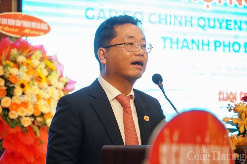 Gặp gỡ chính quyền và doanh nghiệp Đà Nẵng