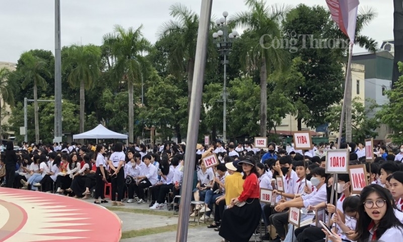 Truyền hình trực tiếp Đường lên đỉnh Olympia về với xứ Thanh Truyền hình trực tiếp Đường lên đỉnh Olympia về với xứ Thanh