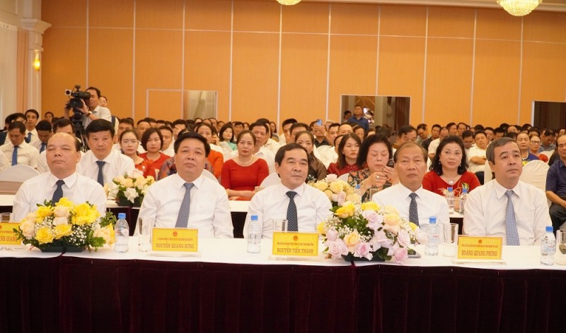 Thái Bình: Tôn vinh 61 tập thể, cá nhân là doanh nghiệp, doanh nhân Thái Bình: Tôn vinh 61 tập thể, cá nhân là doanh nghiệp, doanh nhân