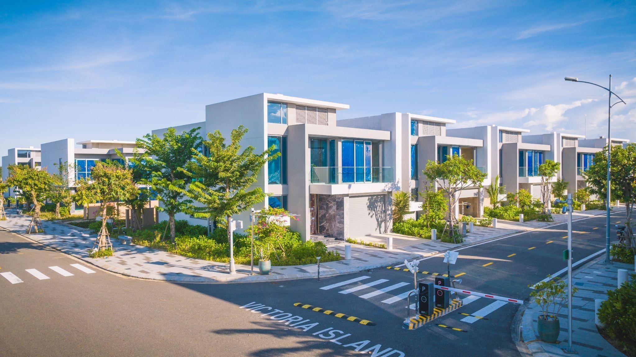 Villa sang trọng ven sông Đà Nẵng tung chính sách bán hàng “ lạ" Villa sang trọng ven sông Đà Nẵng tung chính sách bán hàng “ lạ"