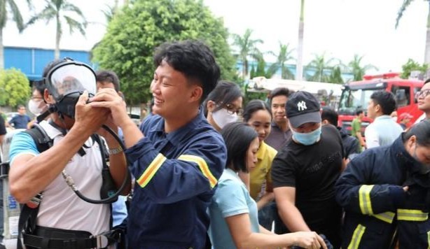 Thái Bình: 500 người dân được trải nghiệm, thực hành kỹ năng chữa cháy và cứu nạn cứu hộ Thái Bình: 500 người dân được trải nghiệm, thực hành kỹ năng chữa cháy và cứu nạn cứu hộ