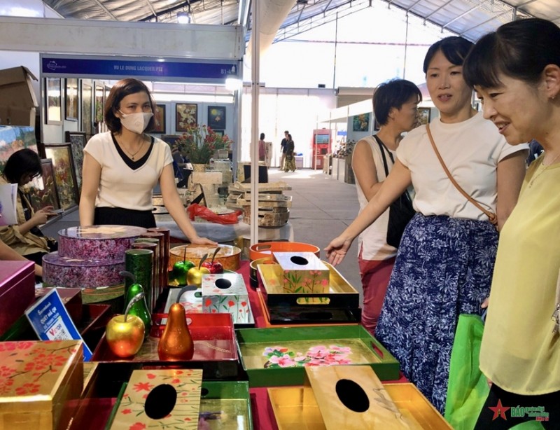 Nâng tầm cho sản phẩm làng nghề Thủ đô vươn xa Nâng tầm cho sản phẩm làng nghề Thủ đô vươn xa