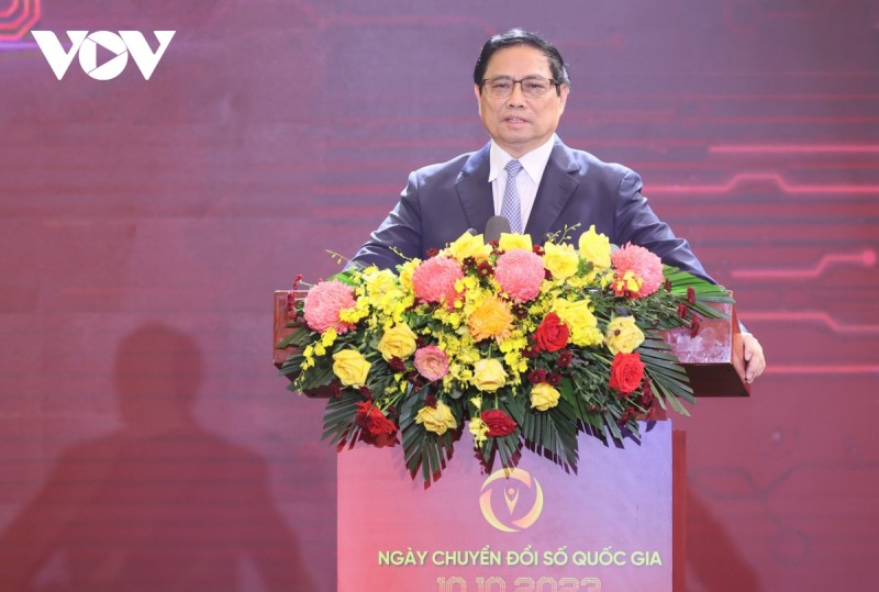 Thủ tướng: Chính phủ xác định mục tiêu kép về chuyển đổi số Thủ tướng: Chính phủ xác định mục tiêu kép về chuyển đổi số