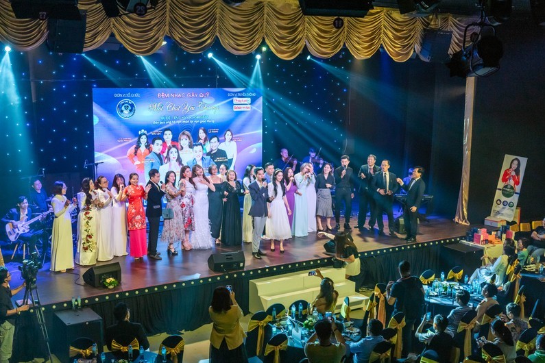 "Một chút yêu thương" - đêm nhạc gây quỹ thiện nguyện đầu tiên trao tặng cho các nạn nhân bị TNGT