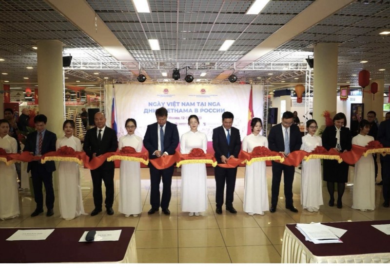 Bộ trưởng Bộ Công Thương dự Ngày Việt Nam tại Nga 2023 và Diễn đàn doanh nghiệp Việt Nam-Liên bang Nga Bộ trưởng Bộ Công Thương dự Ngày Việt Nam tại Nga 2023 và Diễn đàn doanh nghiệp Việt Nam-Liên bang Nga