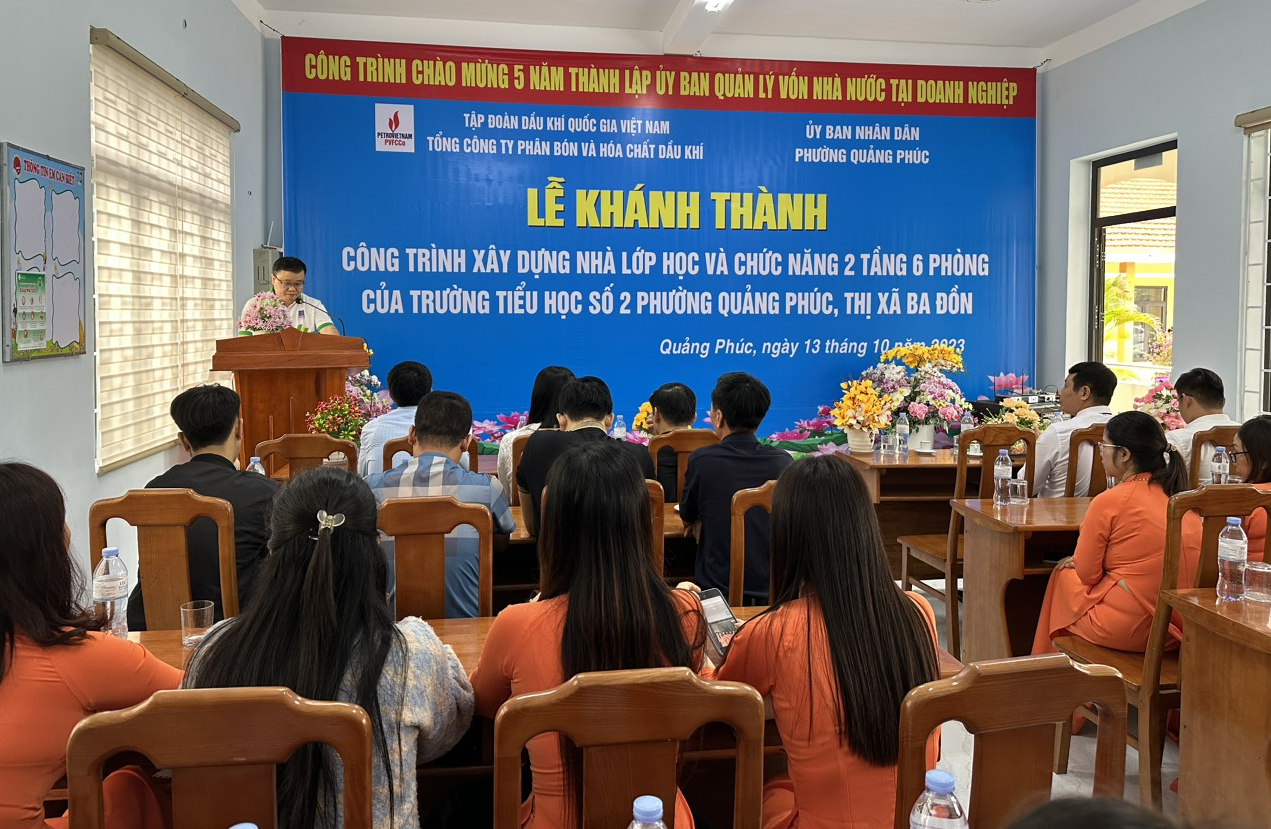 Khánh thành Nhà lớp học và chức năng của Trường tiểu học số 2, thị xã Ba Đồn, tỉnh Quảng Bình Khánh thành Nhà lớp học và chức năng của Trường tiểu học số 2, thị xã Ba Đồn, tỉnh Quảng Bình