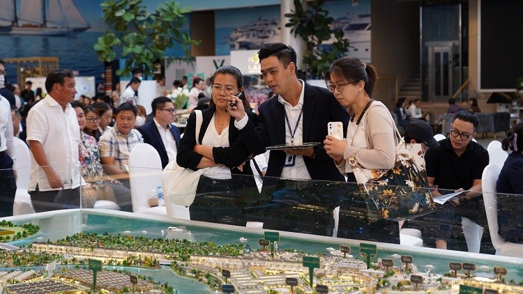 Dòng tiền tìm kiếm bất động sản đón đầu chu kỳ hồi phục Dòng tiền tìm kiếm bất động sản đón đầu chu kỳ hồi phục