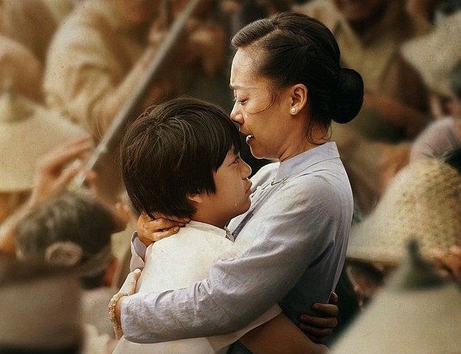 Kiểm duyệt phim không phải “đẽo cày giữa đường”