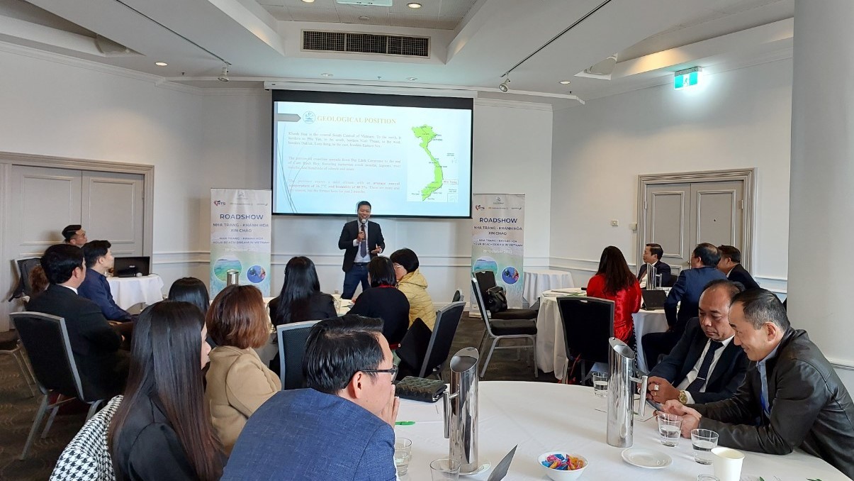 Các doanh nghiệp gặp gỡ, trao đổi trong chương trình quảng bá diễn ra tại thành phố Sydney, Úc. Ảnh: Thảo Phát Các doanh nghiệp gặp gỡ, trao đổi trong chương trình quảng bá diễn ra tại thành phố Sydney, Úc. Ảnh: Thảo Phát