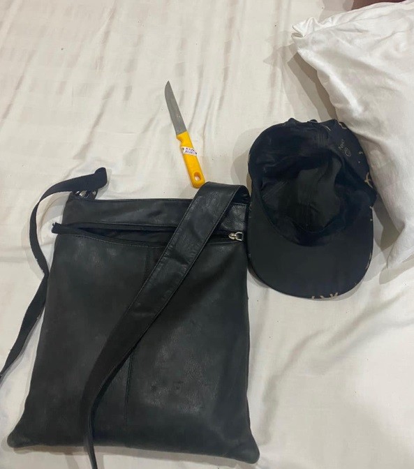 Con dao đối tượng dùng để gây án Con dao đối tượng dùng để gây án