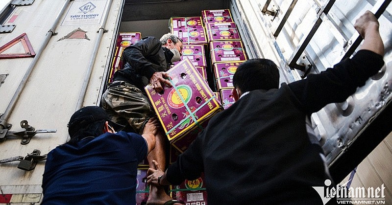 Xuất khẩu rau quả sang Trung Quốc được dự báo tiếp tục bùng nổ trong những tháng cuối năm. (Ảnh: Thạch Thảo) Xuất khẩu rau quả sang Trung Quốc được dự báo tiếp tục bùng nổ trong những tháng cuối năm. (Ảnh: Thạch Thảo)