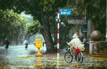 Dự báo thời tiết Hà Nội ngày mai 21/10/2023: Hà Nội giảm nhiệt và mưa dông