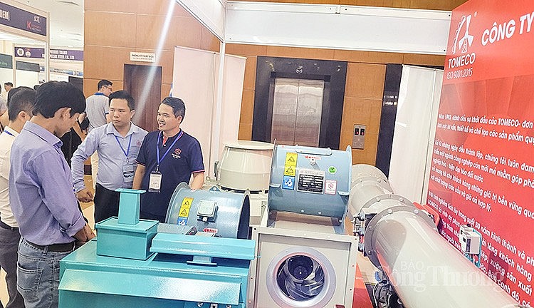 Công ty CP Cơ điện Tomeco giới thiệu các sản phẩm công nghệ mới đến khách hàng ngay tại Hội chợ Công ty CP Cơ điện Tomeco giới thiệu các sản phẩm công nghệ mới đến khách hàng ngay tại Hội chợ