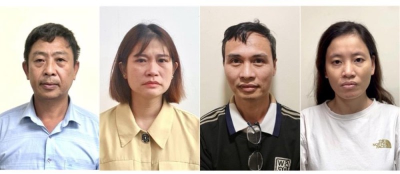 Các bị can (từ trái qua phải): Đặng Trần Chí, Phạm Thị Hà, Lưu Anh Tuấn, Nguyễn Thị Hiền. Ảnh: Bộ Công an Các bị can (từ trái qua phải): Đặng Trần Chí, Phạm Thị Hà, Lưu Anh Tuấn, Nguyễn Thị Hiền. Ảnh: Bộ Công an