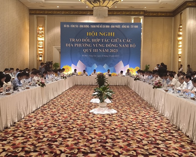 Quang cảnh Hội nghị Quang cảnh Hội nghị