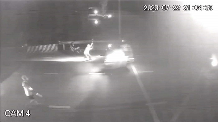 Thái Bình: Mang theo hung khí nguy hiểm giải quyết mâu thuẫn trong đêm, 17 thanh thiếu niên bị khởi tố Thái Bình: Mang theo hung khí nguy hiểm giải quyết mâu thuẫn trong đêm, 17 thanh thiếu niên bị khởi tố