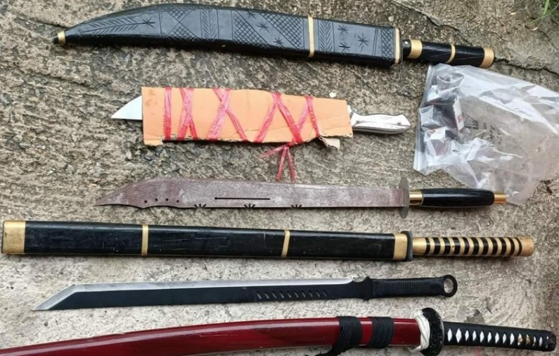 Thái Bình: Mang theo hung khí nguy hiểm giải quyết mâu thuẫn trong đêm, 17 thanh thiếu niên bị khởi tố Thái Bình: Mang theo hung khí nguy hiểm giải quyết mâu thuẫn trong đêm, 17 thanh thiếu niên bị khởi tố