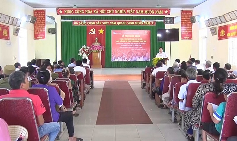 Thanh Hóa: Tuyên truyền để người dân đồng thuận thực hiện Dự án xây dựng bến số 3, Cảng container Long Sơn Thanh Hóa: Tuyên truyền để người dân đồng thuận thực hiện Dự án xây dựng bến số 3, Cảng container Long Sơn