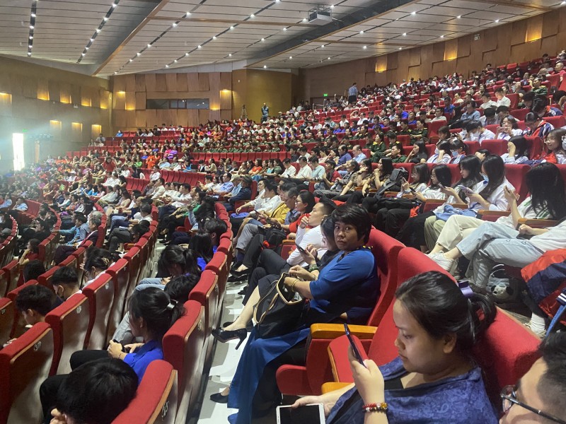 Quảng Ninh: 85 tác phẩm văn học, nghệ thuật, báo chí đạt giải kỷ niệm 60 năm ngày thành lập tỉnh Quảng Ninh: 85 tác phẩm văn học, nghệ thuật, báo chí đạt giải kỷ niệm 60 năm ngày thành lập tỉnh