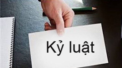 Kỷ luật một số lãnh đạo, nguyên lãnh đạo UBND tỉnh Quảng Ninh Kỷ luật một số lãnh đạo, nguyên lãnh đạo UBND tỉnh Quảng Ninh