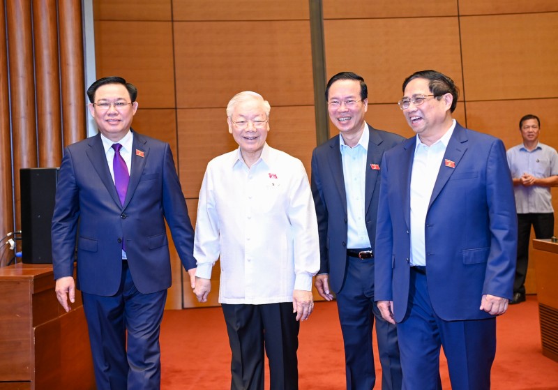 ổng Bí thư Nguyễn Phú Trọng, Chủ tịch nước Võ Văn Thưởng, Thủ tướng Chính phủ Phạm Minh Chính và Chủ tịch Quốc hội Vương Đình Huệ tại Hội trường Diên Hồng ổng Bí thư Nguyễn Phú Trọng, Chủ tịch nước Võ Văn Thưởng, Thủ tướng Chính phủ Phạm Minh Chính và Chủ tịch Quốc hội Vương Đình Huệ tại Hội trường Diên Hồng