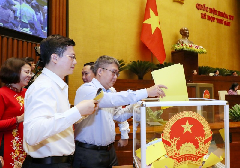 Quốc hội công bố kết quả lấy phiếu tín nhiệm giữa kỳ: Ai có số phiếu tín nhiệm cao nhất ?