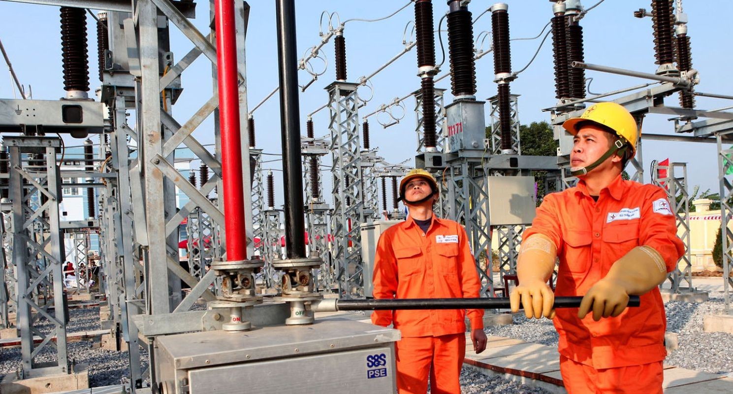 đảm bảo cung ứng điện, giữ vững an ninh năng lượng của đất nước, Thủ tướng Chính phủ đã có nhiều chỉ đạo từ sớm, từ xa trong thời gian qua