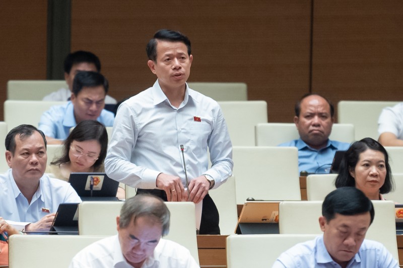 Đại biểu Quốc hội: U70 canh gác ban đêm, điều tiết giao thông làm sao làm được Đại biểu Quốc hội: U70 canh gác ban đêm, điều tiết giao thông làm sao làm được