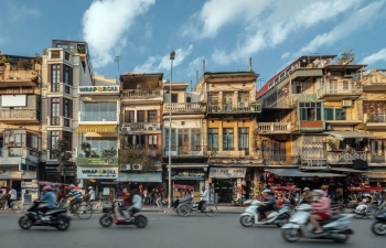 Dự báo thời tiết Hà Nội ngày mai 28/10/2023: Hà Nội ngày nắng, chiều tối mưa dông