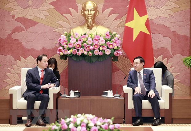 Chủ tịch Quốc hội ủng hộ đề xuất hợp tác của Tập đoàn SK về năng lượng | Chính trị | Vietnam+ (VietnamPlus) Chủ tịch Quốc hội ủng hộ đề xuất hợp tác của Tập đoàn SK về năng lượng | Chính trị | Vietnam+ (VietnamPlus)