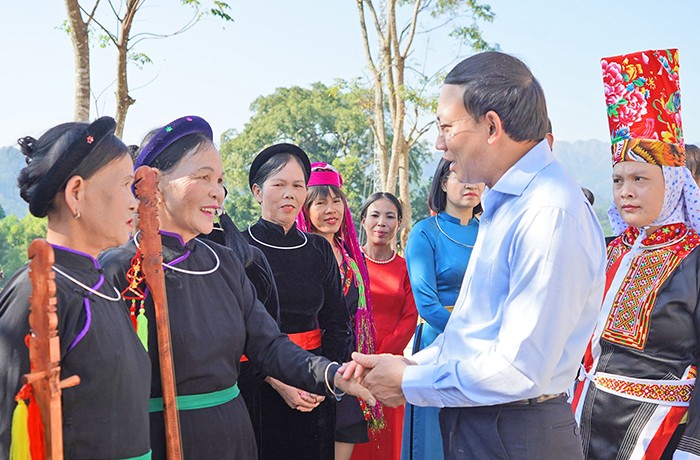 Tiếp tục đổi mới thực chất, sáng tạo hành động, vươn tầm cao mới Tiếp tục đổi mới thực chất, sáng tạo hành động, vươn tầm cao mới