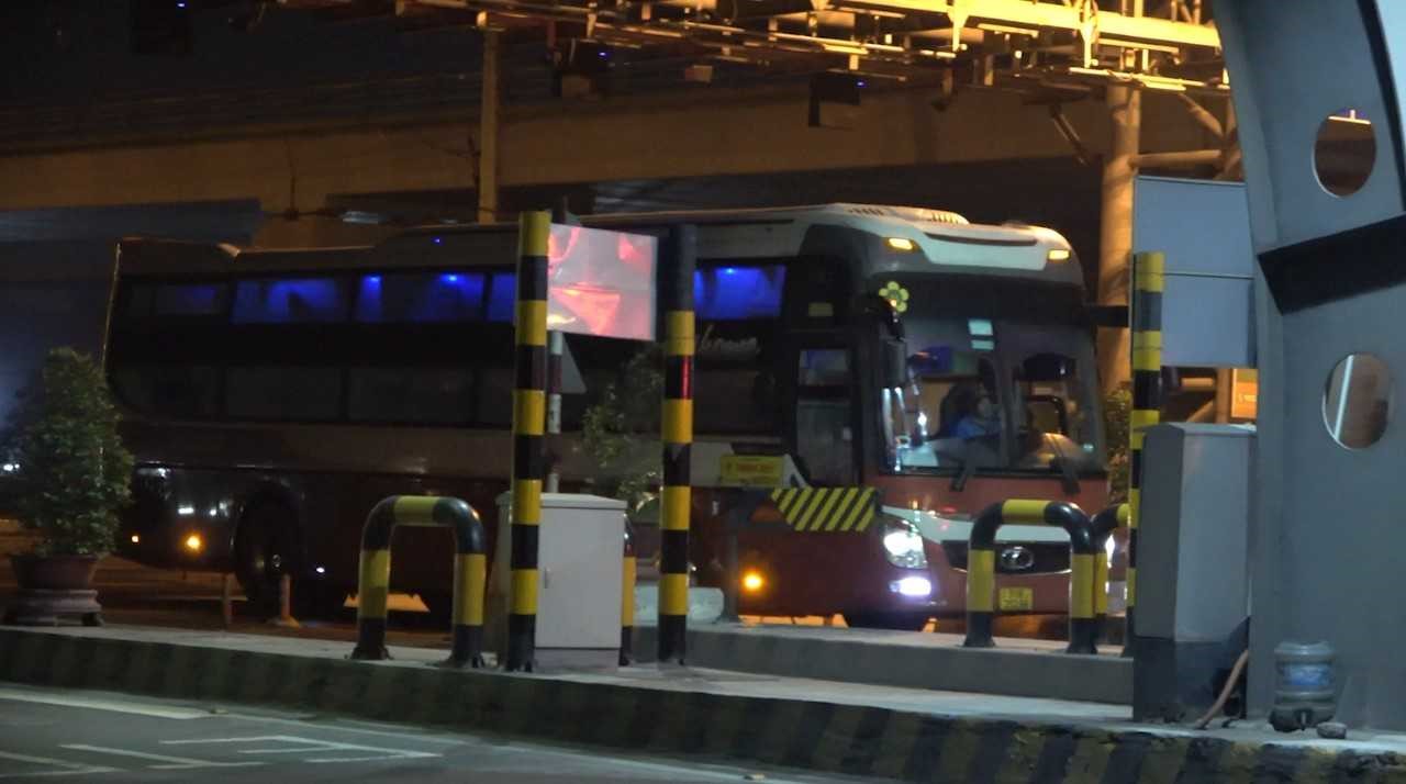 Nhà xe Thành Bưởi lộng hành, có dấu hiệu trốn thuế và làm ngơ - Ảnh 5. Nhà xe Thành Bưởi lộng hành, có dấu hiệu trốn thuế và làm ngơ - Ảnh 5.