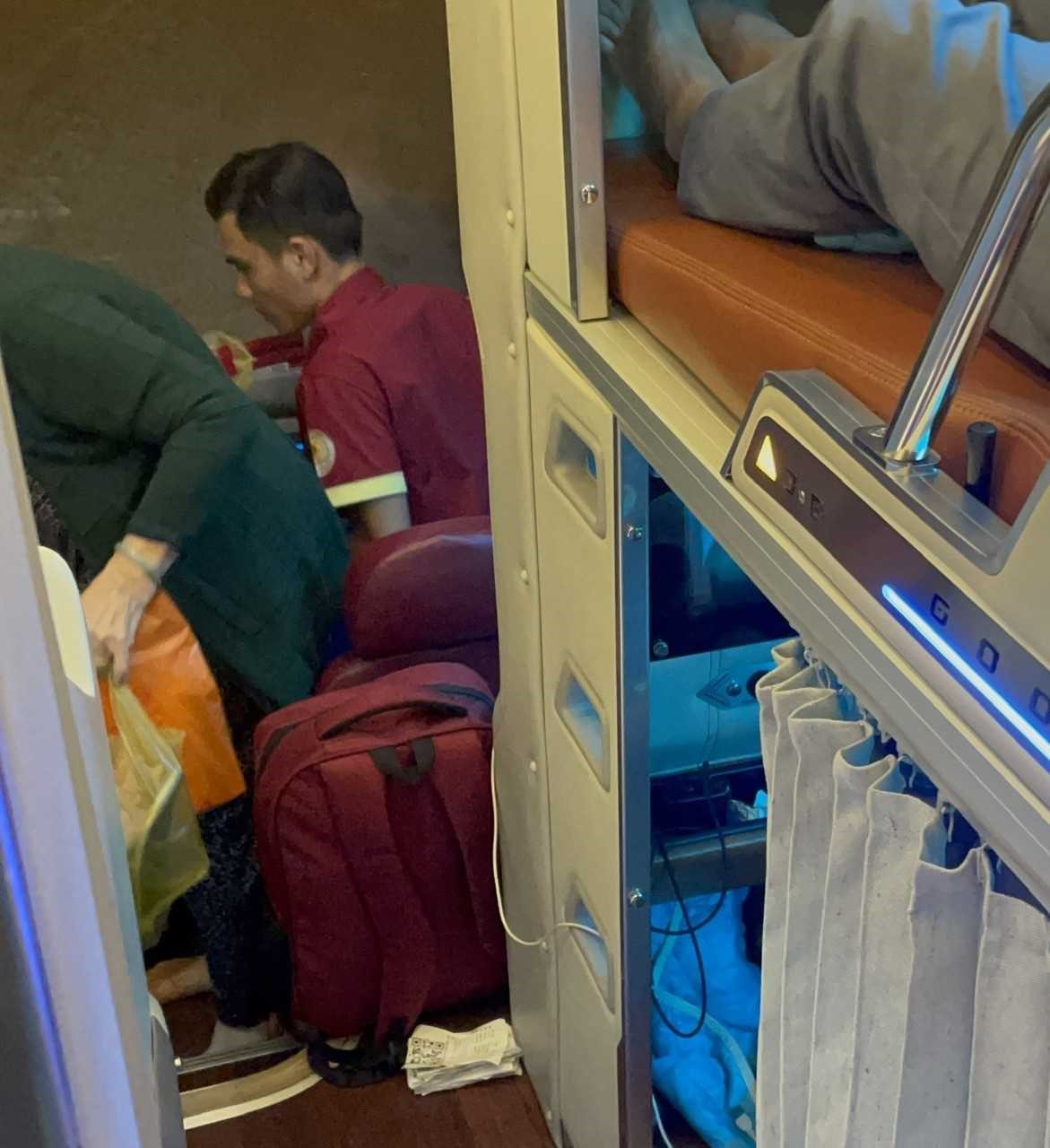 Nhà xe Thành Bưởi lộng hành, có dấu hiệu trốn thuế và làm ngơ - Ảnh 3. Nhà xe Thành Bưởi lộng hành, có dấu hiệu trốn thuế và làm ngơ - Ảnh 3.