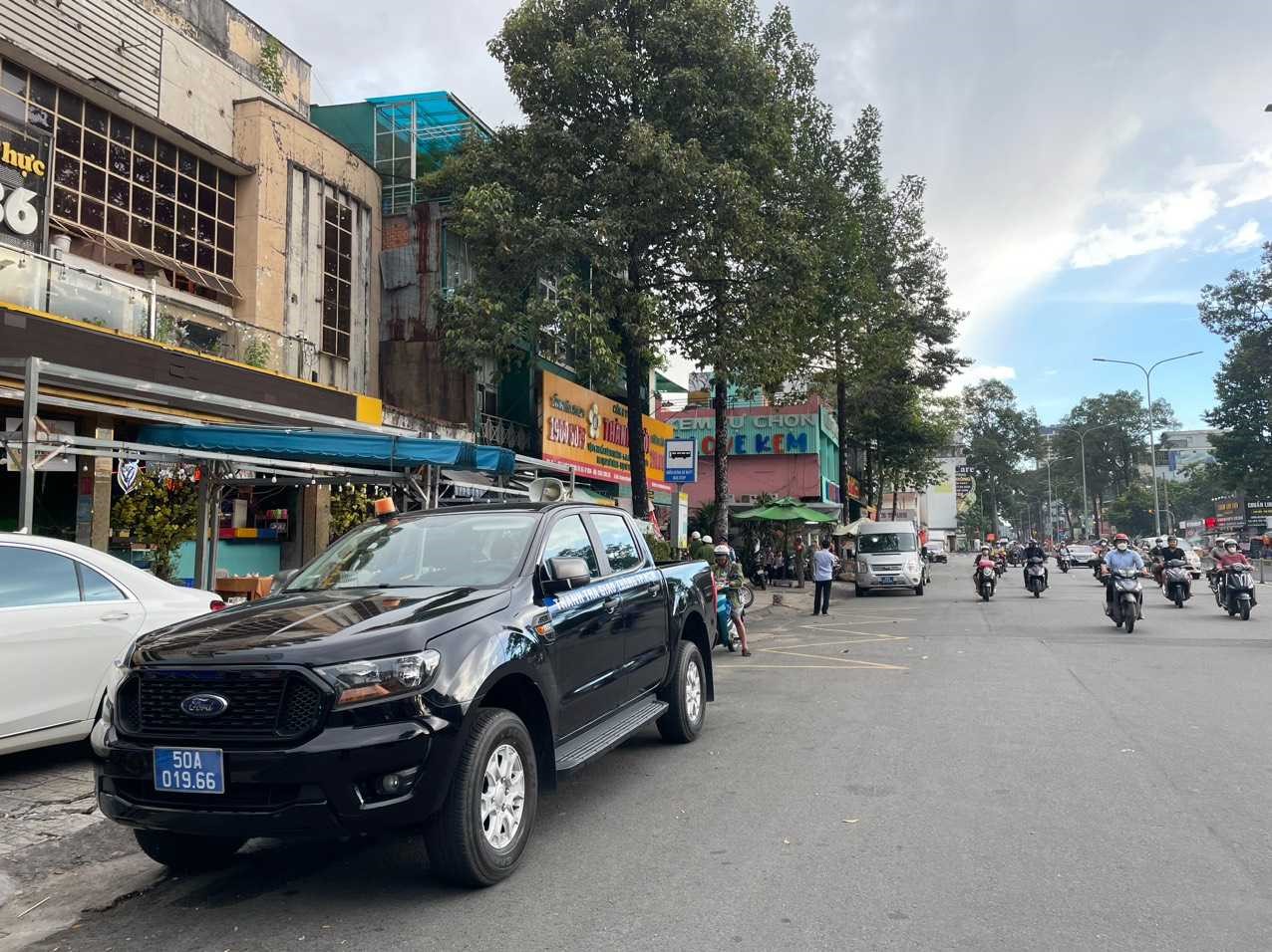 Bài 2: Nhà xe Thành Bưởi công khai thách thức pháp luật khi đang bị kiểm tra - Thế lực nào chống lưng? - Ảnh 6.