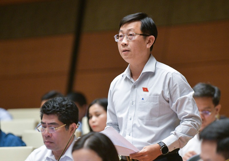 Thao túng trong thị trường kinh doanh bất động sản rất tinh vi Thao túng trong thị trường kinh doanh bất động sản rất tinh vi