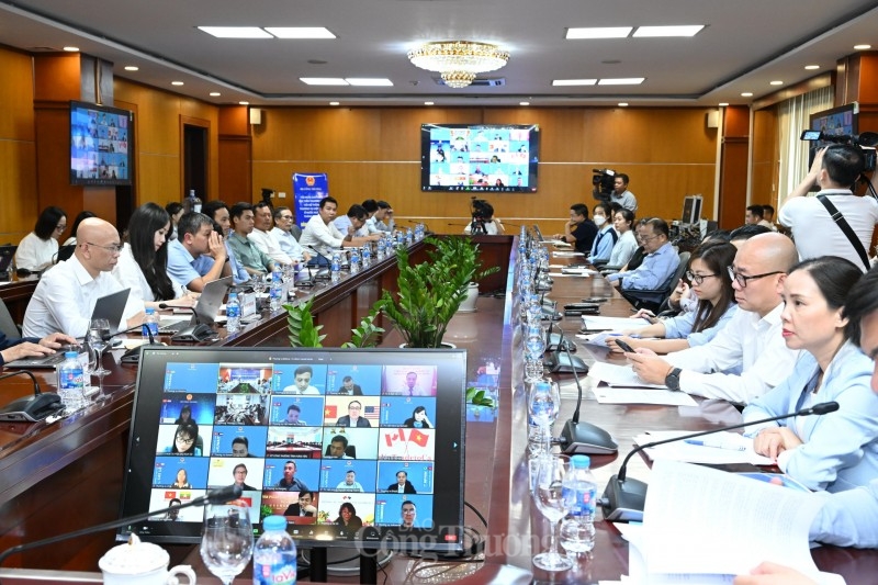 Hội nghị giao ban xúc tiến thương mại với hệ thống các cơ quan thương vụ tại nước ngoài tháng 10 Hội nghị giao ban xúc tiến thương mại với hệ thống các cơ quan thương vụ tại nước ngoài tháng 10