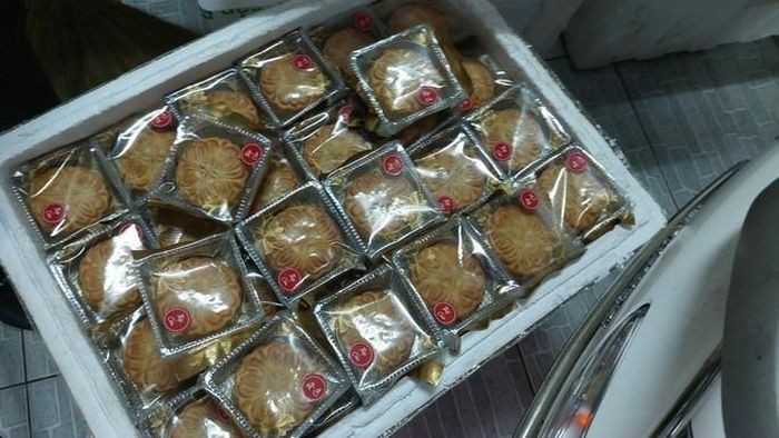 Bản tin Chống buôn lậu ngày 1/11: Phát hiện số lượng “khủng” lọ keo giả; Bắt giữ gần 20.000 gói thuốc lá lậu Bản tin Chống buôn lậu ngày 1/11: Phát hiện số lượng “khủng” lọ keo giả; Bắt giữ gần 20.000 gói thuốc lá lậu