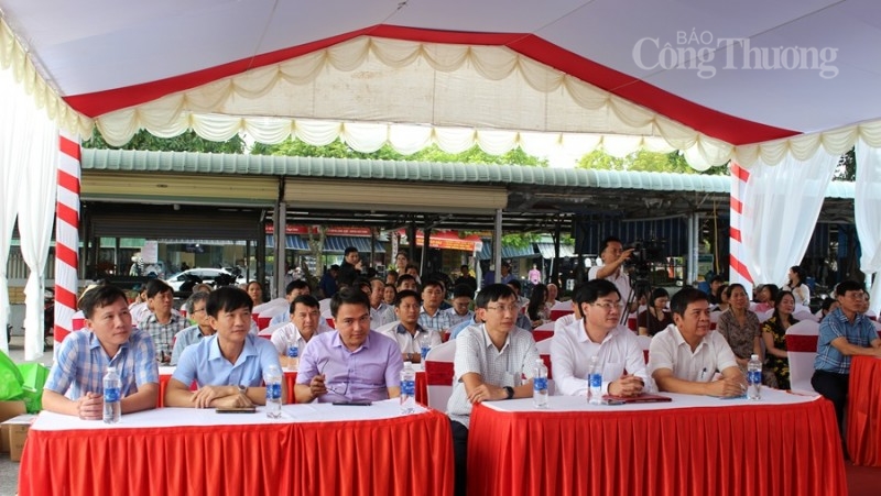 Thanh Hóa: Chung tay đẩy lùi ô nhiễm do rác thải nhựa Thanh Hóa: Chung tay đẩy lùi ô nhiễm do rác thải nhựa