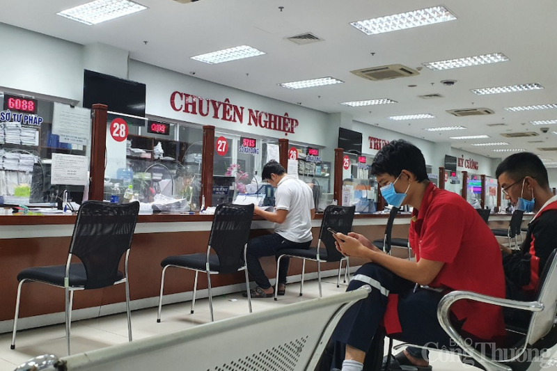 Đà Nẵng: Khẩn trương, quyết liệt khắc phục tình trạng né tránh, đùn đẩy của cán bộ, công chức Đà Nẵng: Khẩn trương, quyết liệt khắc phục tình trạng né tránh, đùn đẩy của cán bộ, công chức