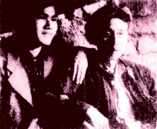 Cụ Nguyễn Sinh Khiêm (phải) và anh Nguyễn Sinh Thọ Cụ Nguyễn Sinh Khiêm (phải) và anh Nguyễn Sinh Thọ