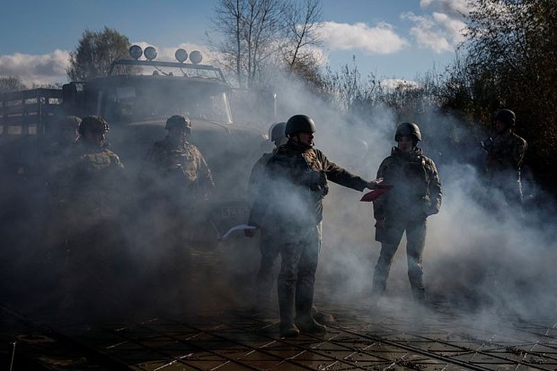 Chiến sự Nga-Ukraine hôm nay ngày 3/11/2023: Binh sĩ Ukraine sẽ được phép xuất ngũ? Chiến sự Nga-Ukraine hôm nay ngày 3/11/2023: Binh sĩ Ukraine sẽ được phép xuất ngũ?