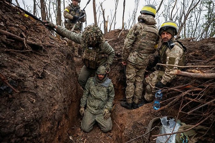 Chiến sự Nga-Ukraine hôm nay ngày 3/11/2023: Binh sĩ Ukraine sẽ được phép xuất ngũ? Chiến sự Nga-Ukraine hôm nay ngày 3/11/2023: Binh sĩ Ukraine sẽ được phép xuất ngũ?