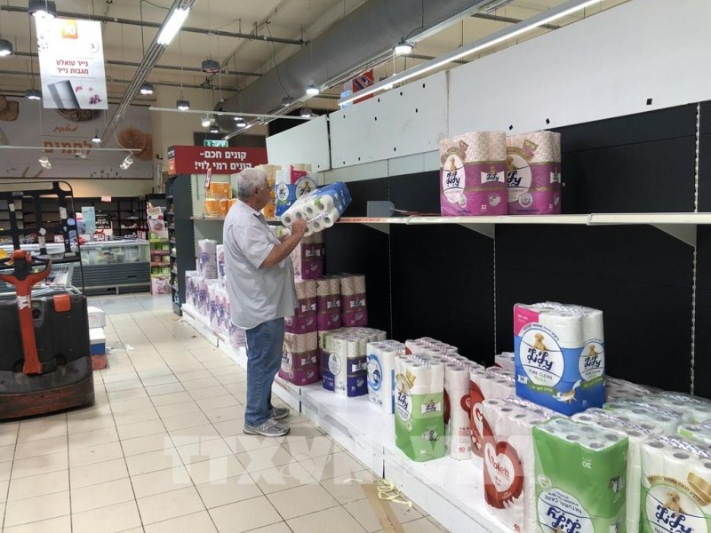 Kinh tế thế giới trước nguy cơ "khủng hoảng" mới vì xung đột tại Trung Đông Kinh tế thế giới trước nguy cơ "khủng hoảng" mới vì xung đột tại Trung Đông