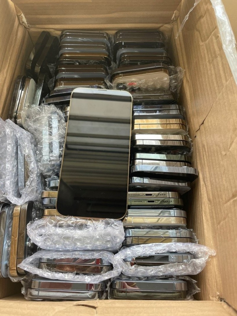 Lô điện thoại bị thu giữ Lô điện thoại bị thu giữ