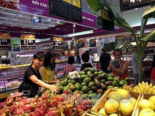 Dự kiến từ nay đến cuối năm, tổng mức bán lẻ hàng hóa tăng trở lại. Ảnh: TTXVN Dự kiến từ nay đến cuối năm, tổng mức bán lẻ hàng hóa tăng trở lại. Ảnh: TTXVN