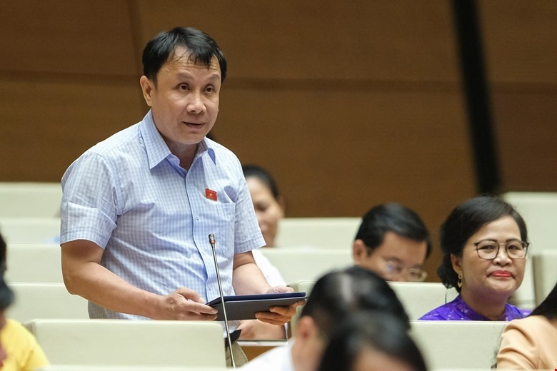 Giám đốc Bệnh viện Trung ương Huế chia sẻ kinh nghiệm đảm bảo thuốc, vật tư y tế