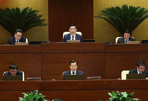 Chủ tịch Quốc hội Vương Đình Huệ điều hành phiên chất vấn. (Ảnh: An Đăng/TTXVN)