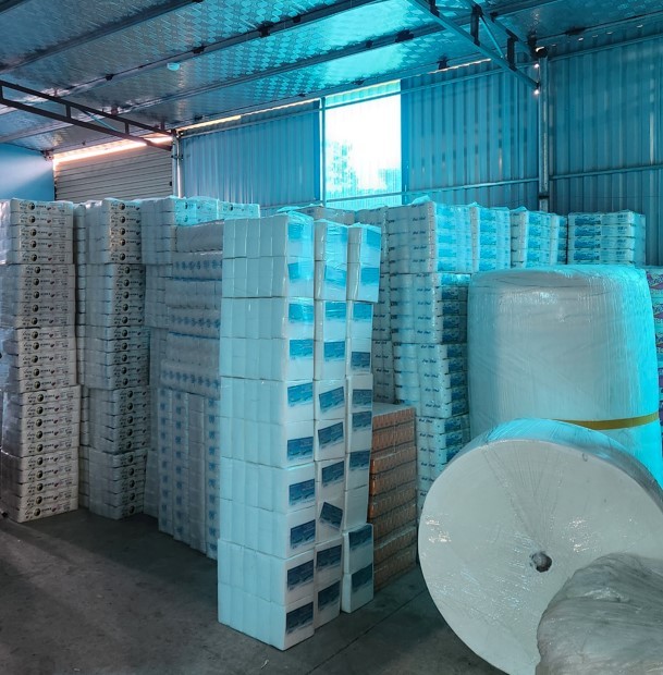 Thanh Hóa: Phát hiện cơ sở sản xuất giấy vệ sinh có dấu hiệu là hàng giả nhãn hiệu