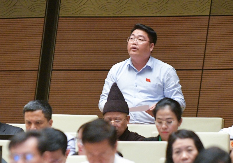 Phủ sóng quảng cáo thực phẩm chức năng sai sự thật trên mạng, trách nhiệm thuộc về ai? Phủ sóng quảng cáo thực phẩm chức năng sai sự thật trên mạng, trách nhiệm thuộc về ai?