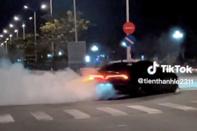 Hình ảnh trong clip được đăng tải lên mạng xã hội. Hình ảnh trong clip được đăng tải lên mạng xã hội.